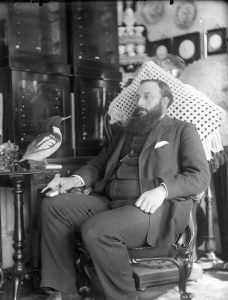 Photograph in black and white of Guermonprez in his study